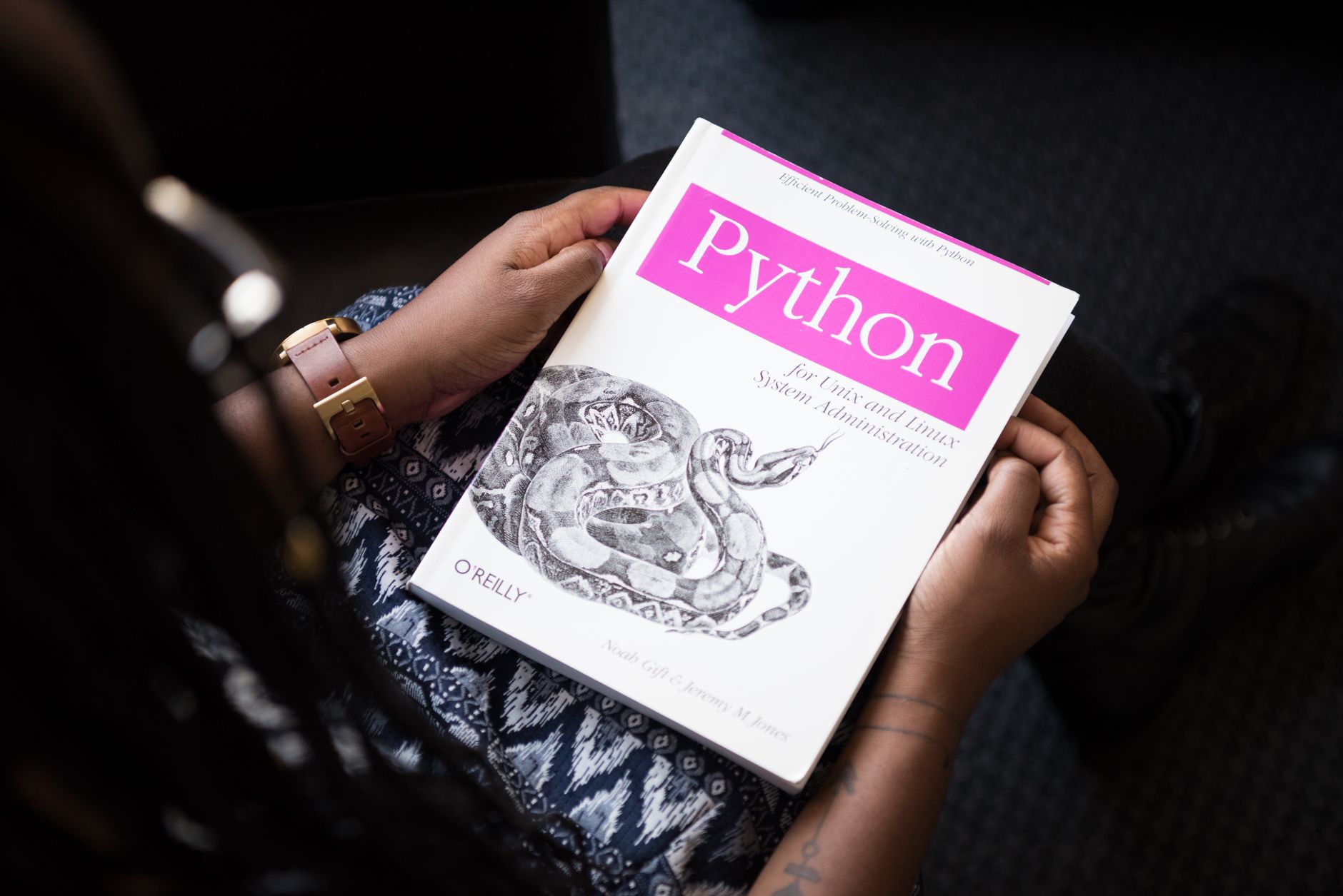 Master Python Comments & Documentation for Clear Code